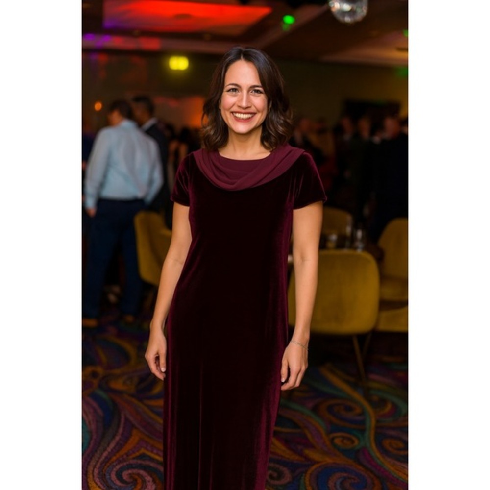 VTG Social‎ Circles Velvet Burgundy Maxi Dress with Chiffon Overlay Size M
